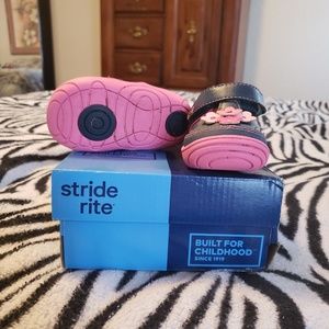 Stride right size 3.5c girls shoes